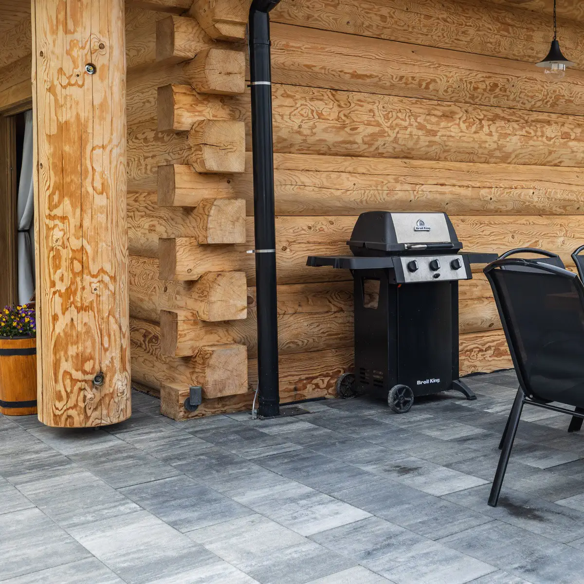 Taras z grillem — dom z bali Dzianisz Chochołów